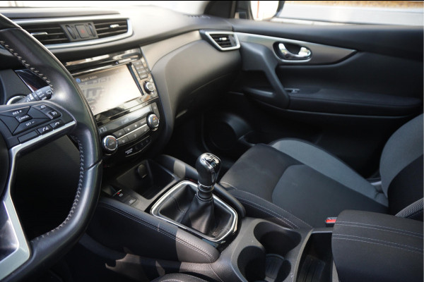 Nissan QASHQAI 1.2 N-Connecta NL AUTO | NAP | Panoramadak | 360 camera | Lane Departure | Premium Pearl White Parelmoer | Navi | Blue Tooth + DAB | Keyless