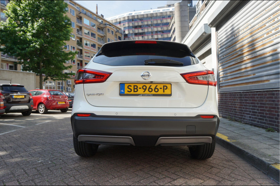 Nissan QASHQAI 1.2 N-Connecta NL AUTO | NAP | Panoramadak | 360 camera | Lane Departure | Premium Pearl White Parelmoer | Navi | Blue Tooth + DAB | Keyless