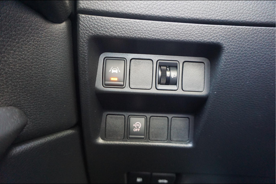 Nissan QASHQAI 1.2 N-Connecta NL AUTO | NAP | Panoramadak | 360 camera | Lane Departure | Premium Pearl White Parelmoer | Navi | Blue Tooth + DAB | Keyless