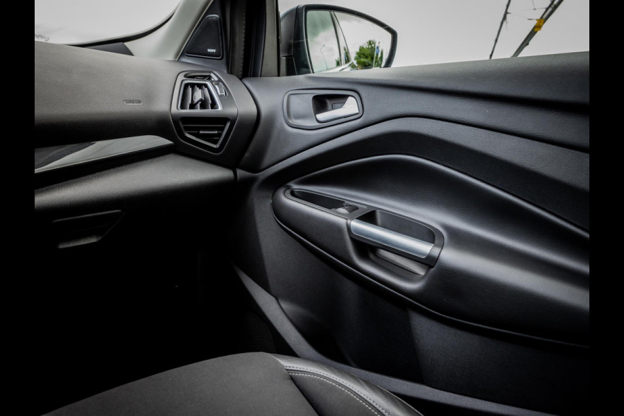 Ford Kuga 1.5 EcoBoost Titanium|Achteruitrijcamera|Trekhaak