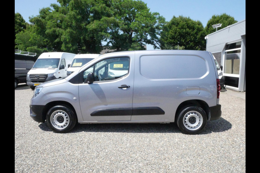 Opel Combo 1.5D 100PK, L1, Airco