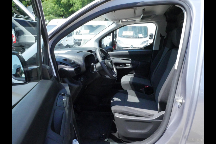 Opel Combo 1.5D 100PK, L1, Airco