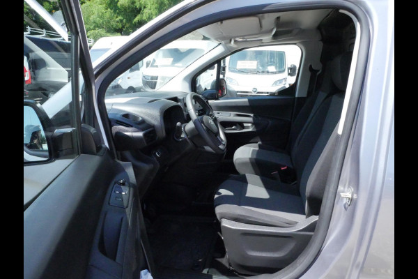 Opel Combo 1.5D 100PK, L1, Airco