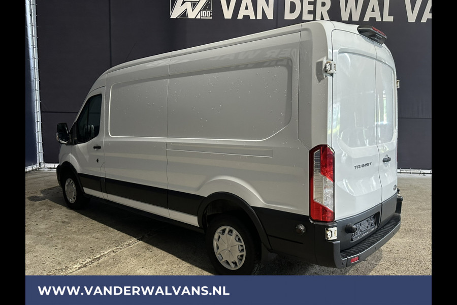 Ford Transit 2.0 TDCI 131pk L3H2 Euro6 Airco | Camera | Navigatie | Apple Carplay | Android Auto | Stoelverwarming Verwarmde voorruit, Cruisecontrol, Parkeersensoren, Elektrisch verstelbare bestuurdersstoel, Bijrijdersbank