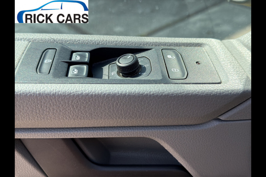 Volkswagen Transporter 2.0 TDI 150PK EURO6L2H1 32 Cruise control/navigatie systeem/trekhaak