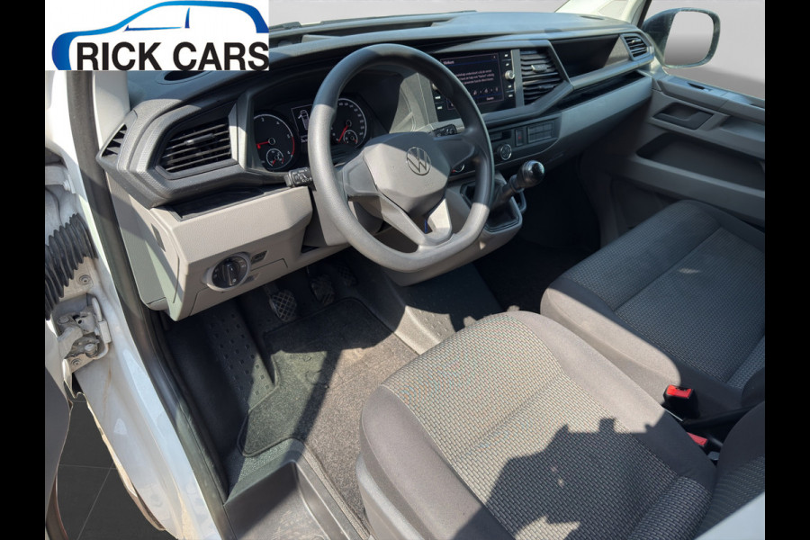 Volkswagen Transporter 2.0 TDI 110PK EURO6 L2H1 28 Cruise control/trekhaak/navi