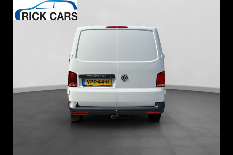 Volkswagen Transporter 2.0 TDI 110PK EURO6 L2H1 28 Cruise control/trekhaak/navi