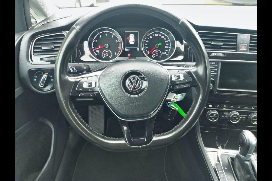 Volkswagen Golf 1.4 TSI Highline Automaat, airco,cruise,navigatie,stoelverwarming,parkeersensoren,