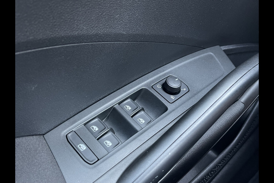Škoda Fabia 1.0 TSI Business Edition | CarPlay | ACC | Camera | Keyless | LED | DAB+