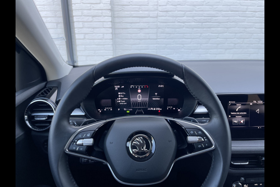 Škoda Fabia 1.0 TSI Business Edition | CarPlay | ACC | Camera | Keyless | LED | DAB+