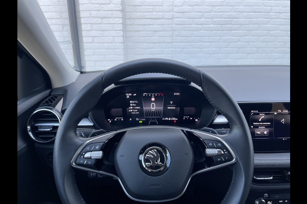 Škoda Fabia 1.0 TSI Business Edition | CarPlay | ACC | Camera | Keyless | LED | DAB+