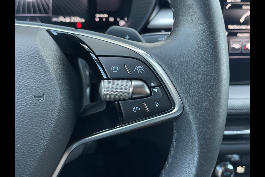 Škoda Fabia 1.0 TSI Business Edition | CarPlay | ACC | Camera | Keyless | LED | DAB+