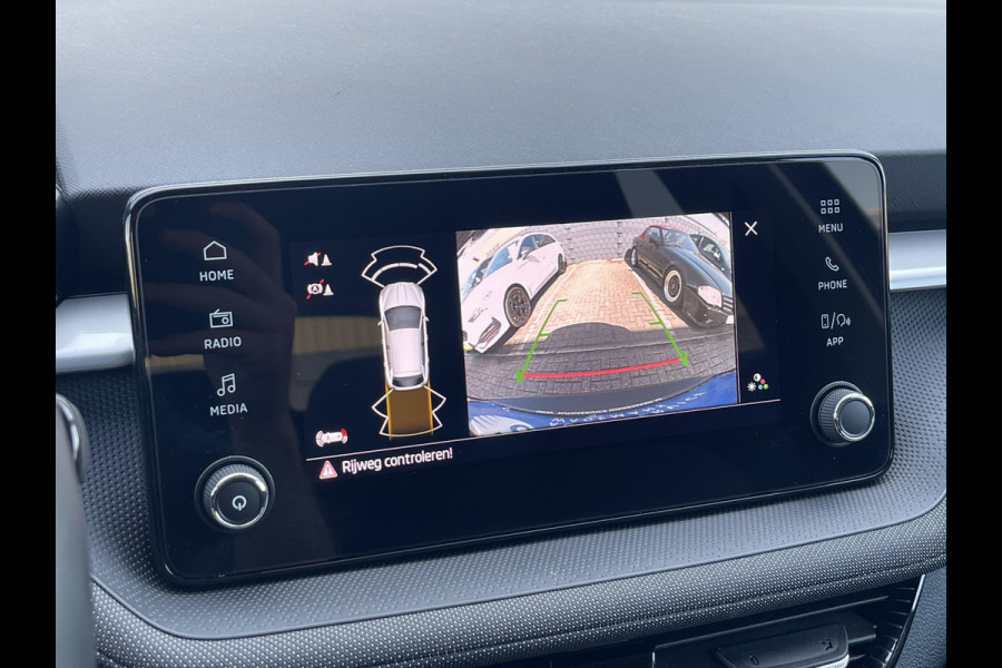 Škoda Fabia 1.0 TSI Business Edition | CarPlay | ACC | Camera | Keyless | LED | DAB+