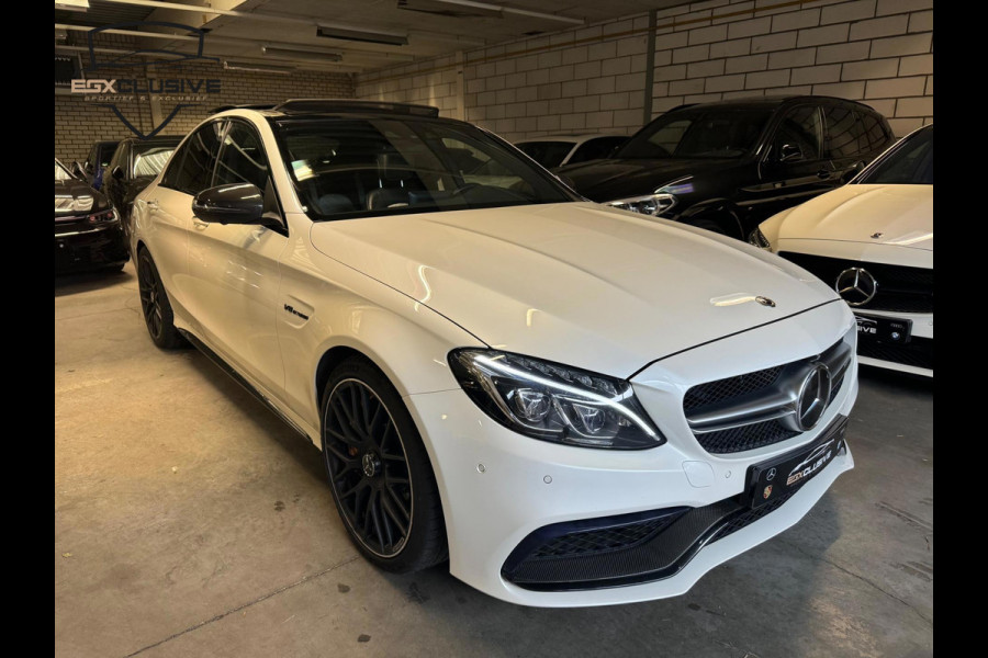 Mercedes-Benz C-Klasse C63 S AMG Pano/Ceramic/Carbon/Burmester/360