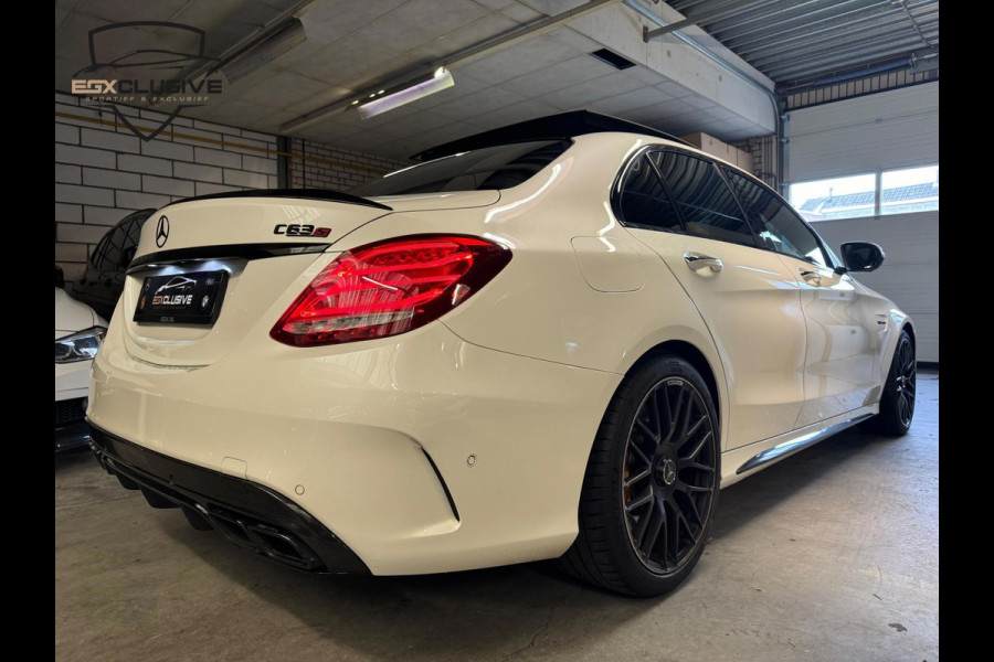 Mercedes-Benz C-Klasse C63 S AMG Pano/Ceramic/Carbon/Burmester/360