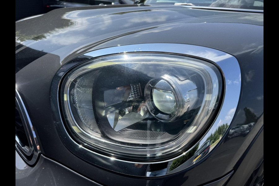 MINI Countryman 2.0 Cooper S Chili JCW | Navigatie | Cruise Control | Parkeersensoren | 19 Inch Lichtmetalen Velgen |