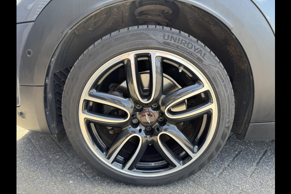 MINI Countryman 2.0 Cooper S Chili JCW | Navigatie | Cruise Control | Parkeersensoren | 19 Inch Lichtmetalen Velgen |