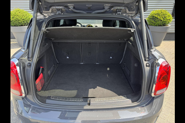MINI Countryman 2.0 Cooper S Chili JCW | Navigatie | Cruise Control | Parkeersensoren | 19 Inch Lichtmetalen Velgen |