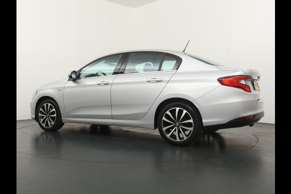 Fiat Tipo 1.4 16V Lounge Airco - Cruise Control  - Climate Control - Navigatie - 12 Maanden BOVAG Garantie