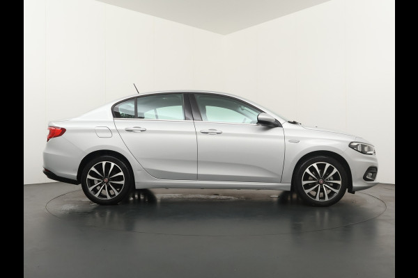 Fiat Tipo 1.4 16V Lounge Airco - Cruise Control  - Climate Control - Navigatie - 12 Maanden BOVAG Garantie