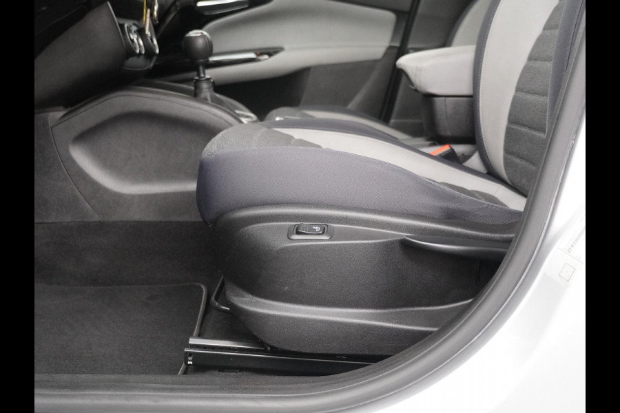Fiat Tipo 1.4 16V Lounge Airco - Cruise Control  - Climate Control - Navigatie - 12 Maanden BOVAG Garantie