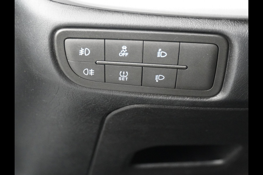 Fiat Tipo 1.4 16V Lounge Airco - Cruise Control  - Climate Control - Navigatie - 12 Maanden BOVAG Garantie