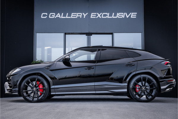 Lamborghini Urus 4.0 V8 - Akrapovic l Carbon | B&O Advanced l Panorama