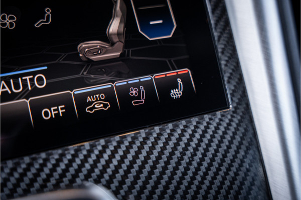 Lamborghini Urus 4.0 V8 - Akrapovic l Carbon | B&O Advanced l Panorama