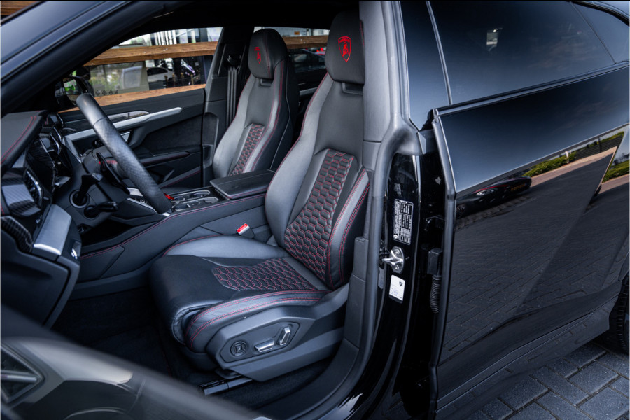 Lamborghini Urus 4.0 V8 - Akrapovic l Carbon | B&O Advanced l Panorama