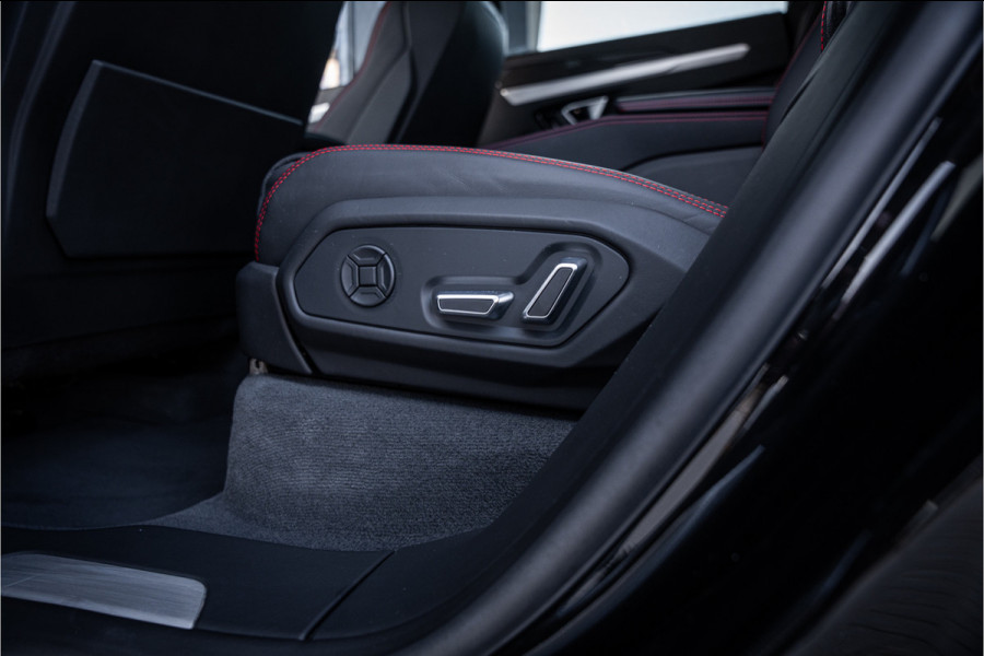 Lamborghini Urus 4.0 V8 - Akrapovic l Carbon | B&O Advanced l Panorama