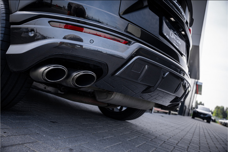Lamborghini Urus 4.0 V8 - Akrapovic l Carbon | B&O Advanced l Panorama