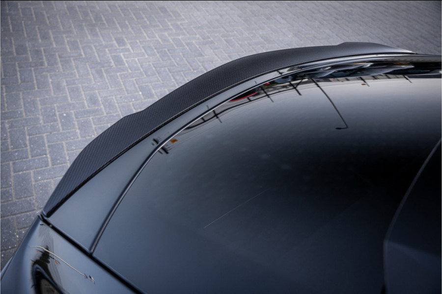 Lamborghini Urus 4.0 V8 - Akrapovic l Carbon | B&O Advanced l Panorama