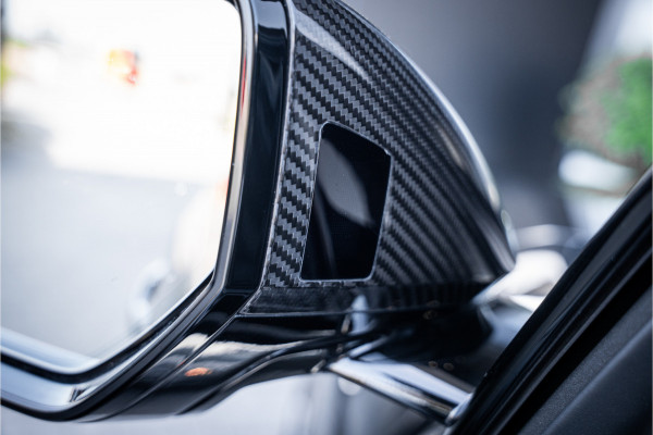 Lamborghini Urus 4.0 V8 - Akrapovic l Carbon | B&O Advanced l Panorama