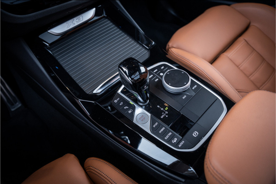 BMW X3 xDrive30e - M Sport | H&K | Elek. Trekhaak | Memory | 360 Camera