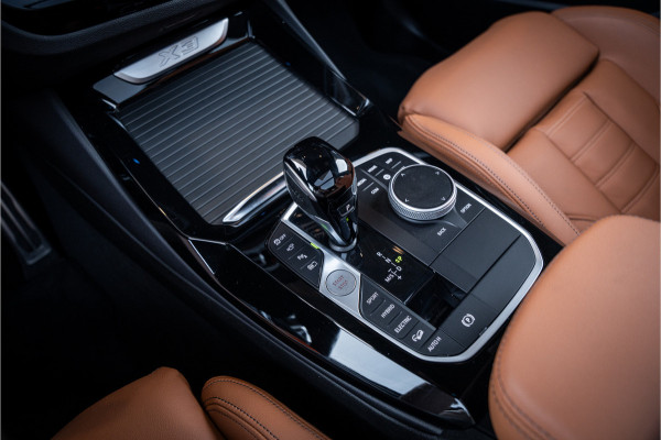 BMW X3 xDrive30e - M Sport | H&K | Elek. Trekhaak | Memory | 360 Camera