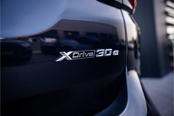 BMW X3 xDrive30e - M Sport | H&K | Elek. Trekhaak | Memory | 360 Camera