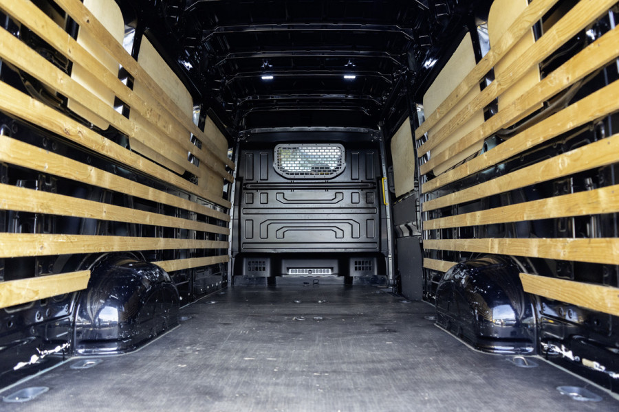 Volkswagen Crafter 35 TDI L5H3 | Automaat | 177 PK | Camera | CarPlay | Navi | Airco | Cruise | PDC | Euro 6