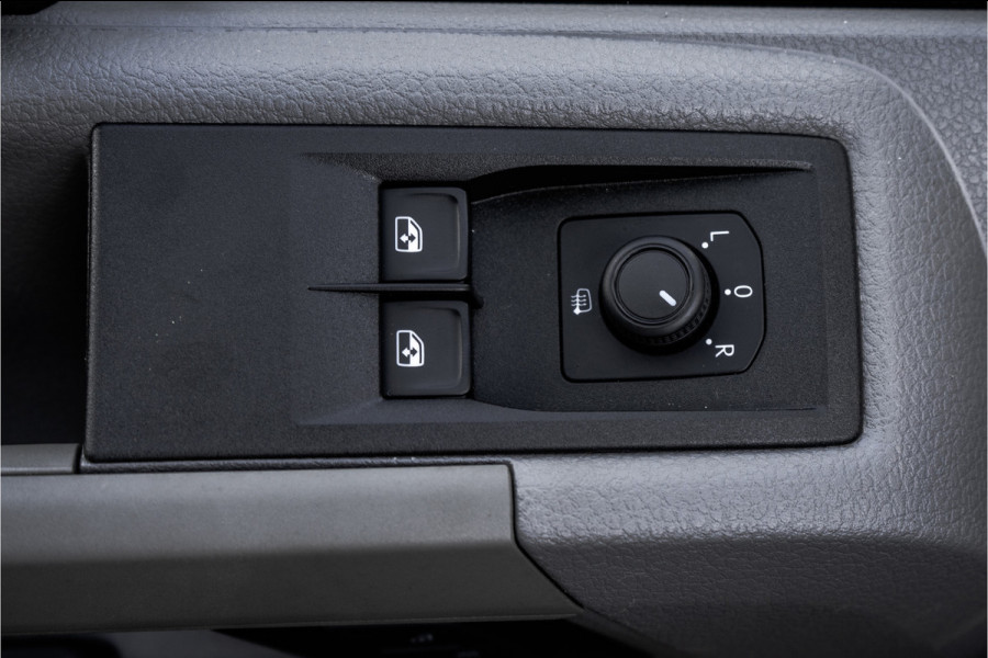 Volkswagen Crafter 35 TDI L5H3 | Automaat | 177 PK | Camera | CarPlay | Navi | Airco | Cruise | PDC | Euro 6