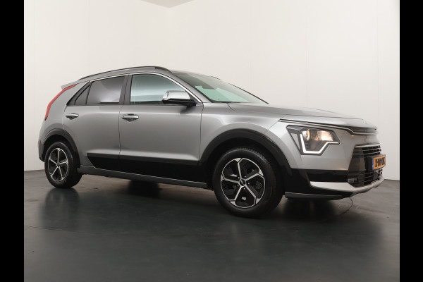 Kia Niro 1.6 GDi Hybrid DynamicLine Apple Carplay/Android Auto - Cruise Control Adaptief - Navigatie - 16 inch Velgen - Fabrieksgarantie tot 02-2031