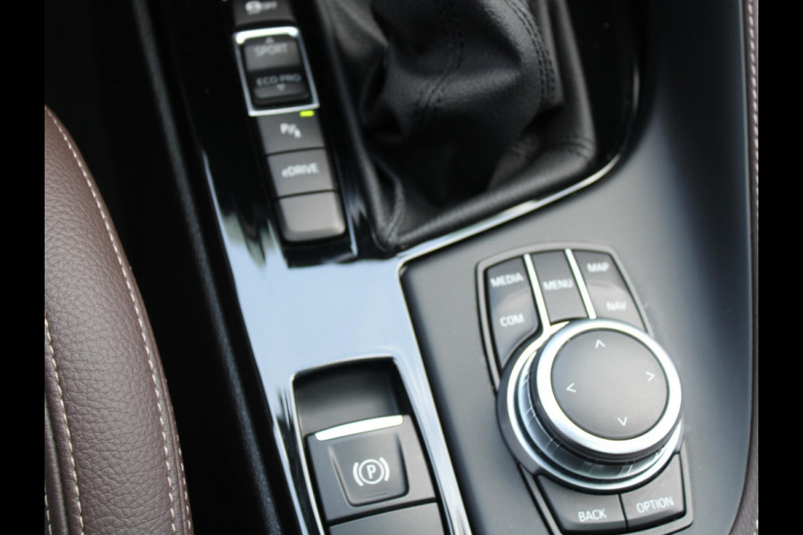 BMW X2 xDrive25e High Executive | ELEKTRISCH SCHUIFDAK | HARMAN KARDON | SOH 90% |