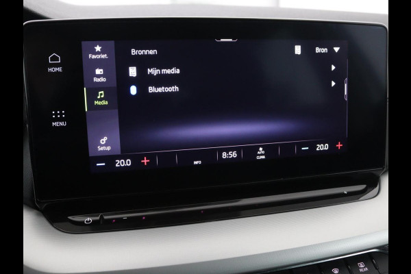 Škoda Octavia Combi 1.0 TSI Business Edition | Stoelverwarming | Trekhaak | Adaptive cruise | Elektrische achterklep | Carplay | Sfeerverlichting