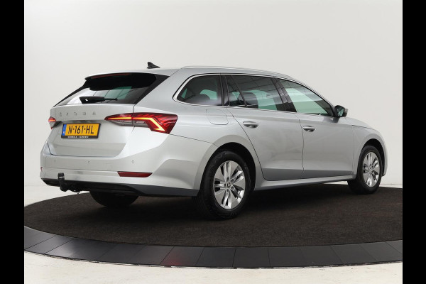 Škoda Octavia Combi 1.0 TSI Business Edition | Stoelverwarming | Trekhaak | Adaptive cruise | Elektrische achterklep | Carplay | Sfeerverlichting
