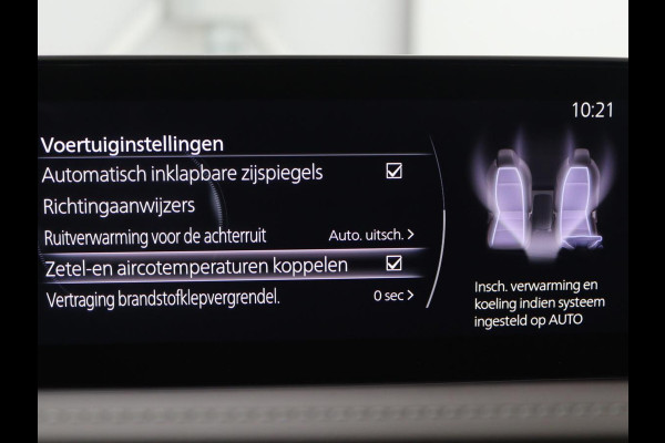 Mazda CX-30 2.0 e-SkyActiv-X M Hybrid Luxury | Leder | Camera | Stoel & Stuurverwarming | Head-up | Lane assist | Trekhaak | Bose audio
