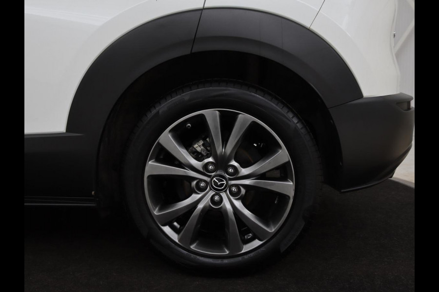 Mazda CX-30 2.0 e-SkyActiv-X M Hybrid Luxury | Leder | Camera | Stoel & Stuurverwarming | Head-up | Lane assist | Trekhaak | Bose audio