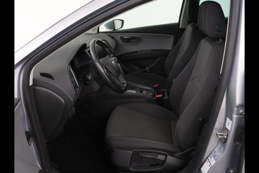Seat Leon 1.0 EcoTSI Style Business Intense | 1e eigenaar | DSG automaat | Camera | Stoelverwarming | Carplay | Virtual cockpit