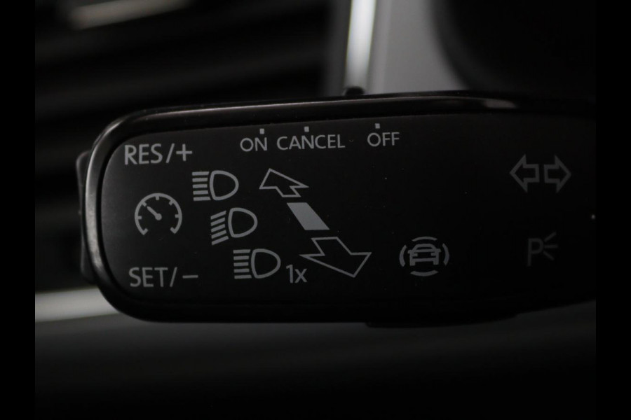 Seat Leon 1.0 EcoTSI Style Business Intense | 1e eigenaar | DSG automaat | Camera | Stoelverwarming | Carplay | Virtual cockpit