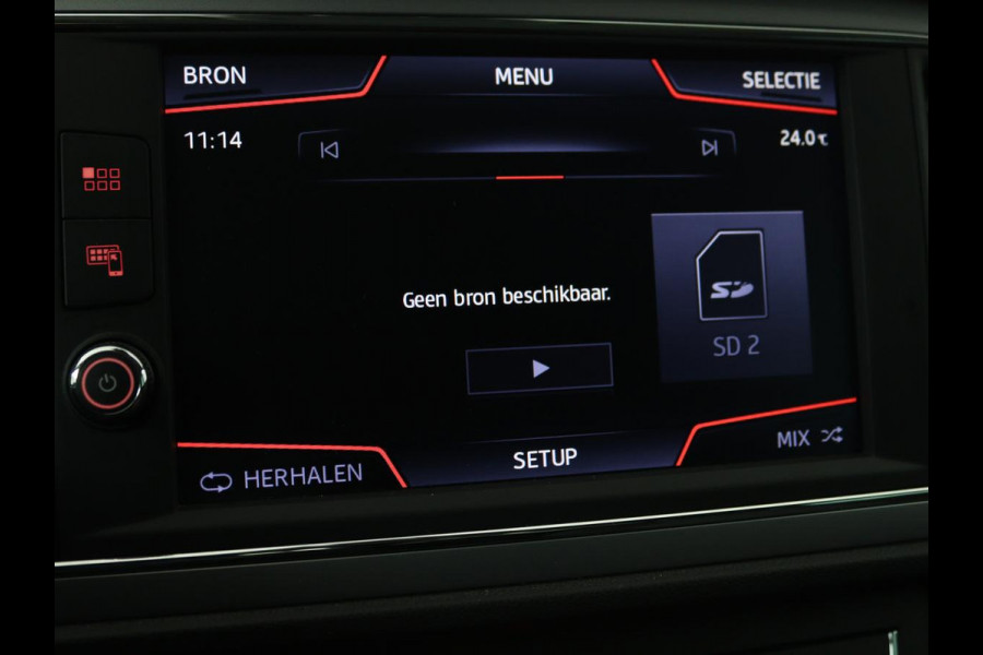 Seat Leon 1.0 EcoTSI Style Business Intense | 1e eigenaar | DSG automaat | Camera | Stoelverwarming | Carplay | Virtual cockpit