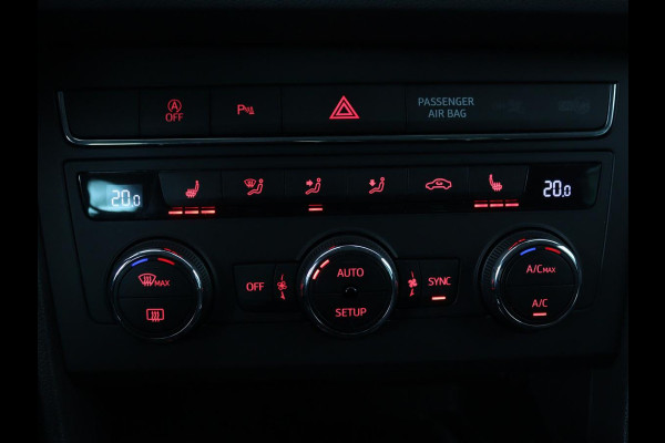 Seat Leon 1.0 EcoTSI Style Business Intense | 1e eigenaar | DSG automaat | Camera | Stoelverwarming | Carplay | Virtual cockpit