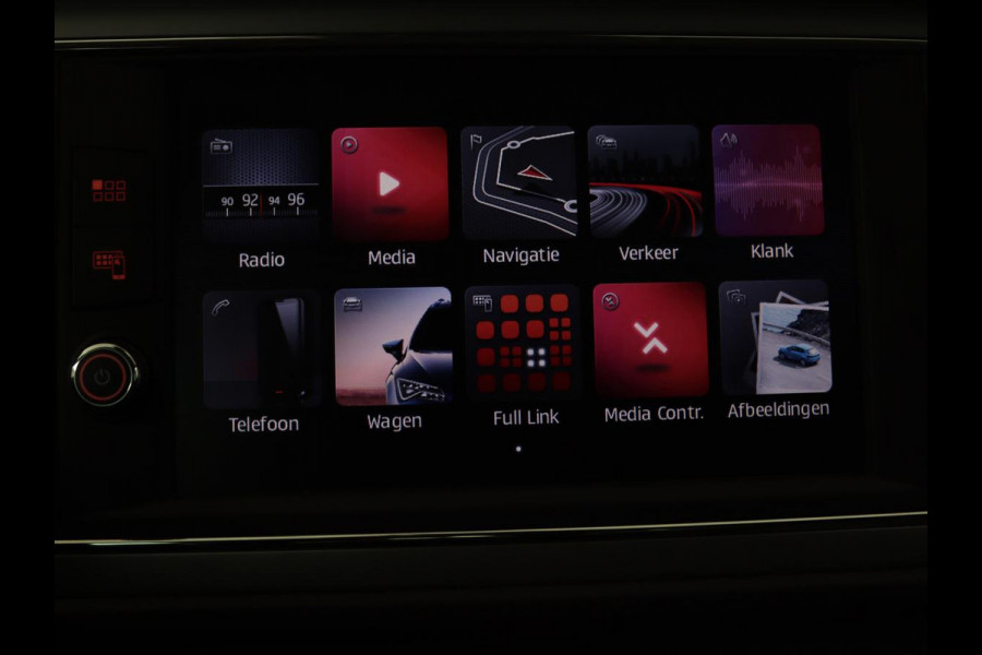 Seat Leon 1.0 EcoTSI Style Business Intense | 1e eigenaar | DSG automaat | Camera | Stoelverwarming | Carplay | Virtual cockpit