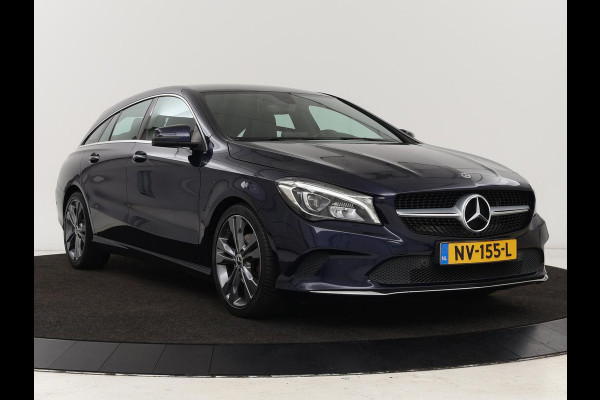 Mercedes-Benz CLA-Klasse Shooting Brake 180 Business Solution | Stoelverwarming | Camera | Bleutooth | Navigatie | LMV 18 inch | Sportstoelen | Half leder